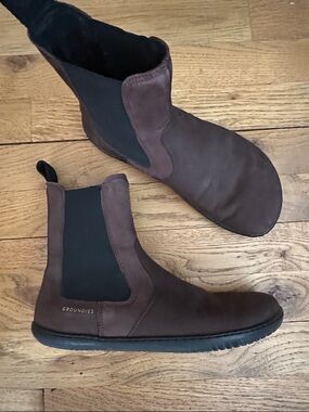 Groundies Camden Chelsea Barefoot+ Dark Brown Size 37 US 7